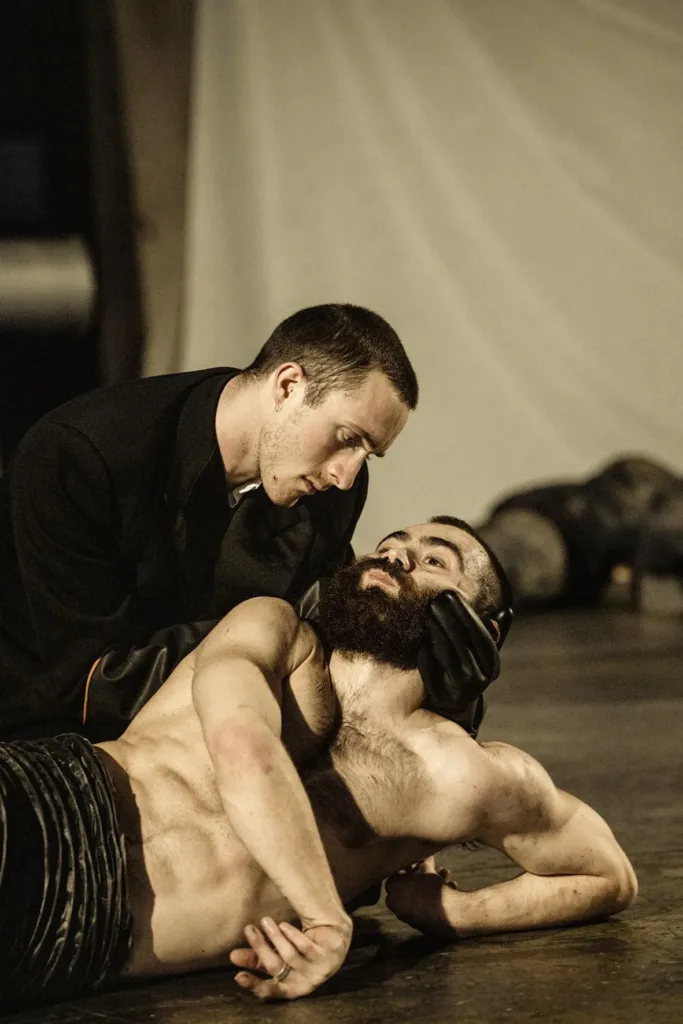 Peeping Tom - Chroniques